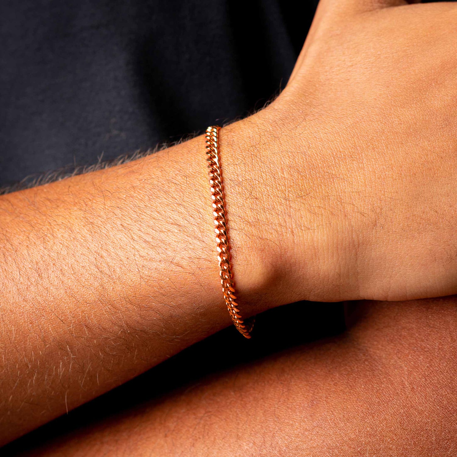 Rosé Gouden Cubaanse schakelarmband - 4 mm