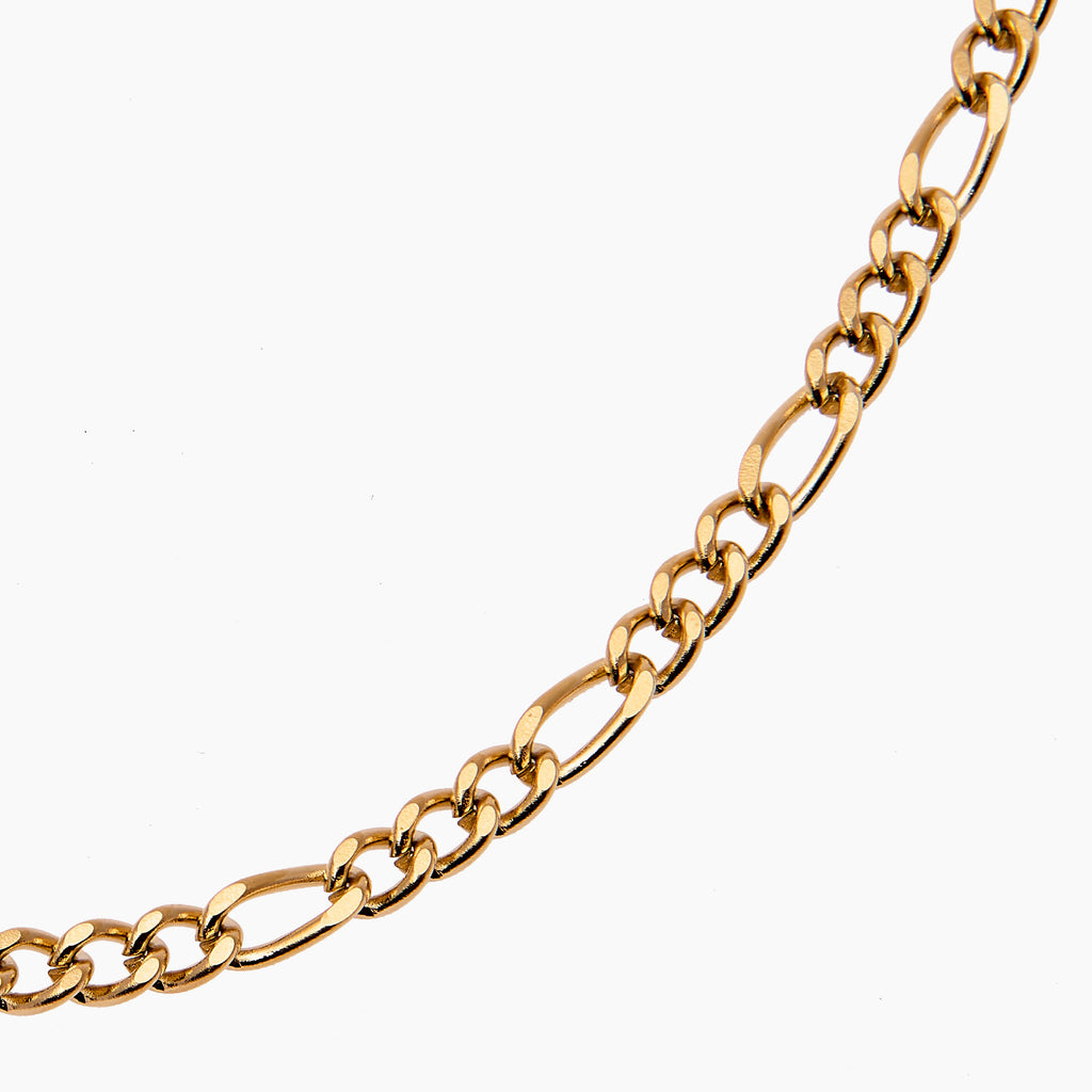 Figaro Chain Gold